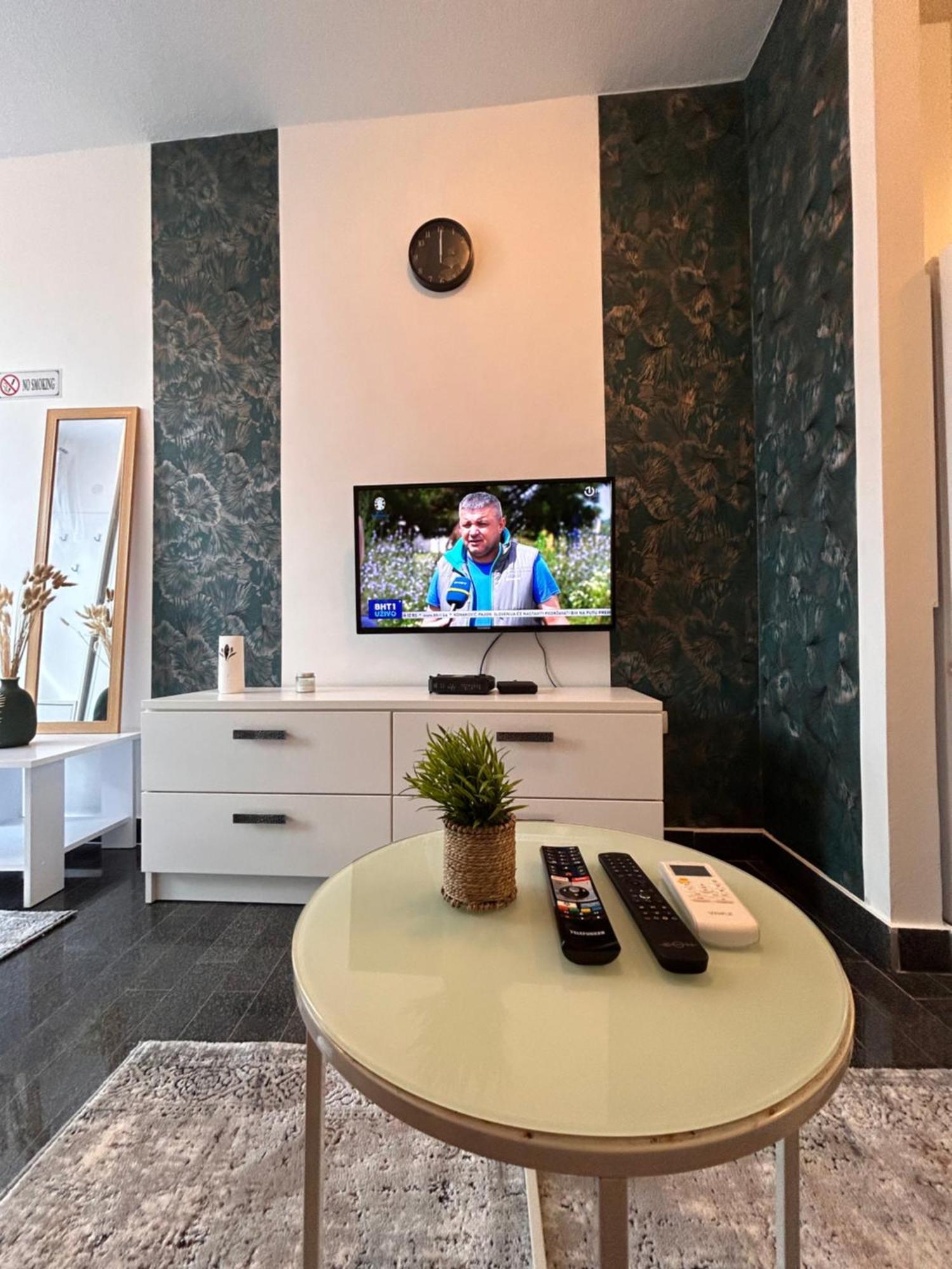 Apartments City Zone Μόσταρ Εξωτερικό φωτογραφία